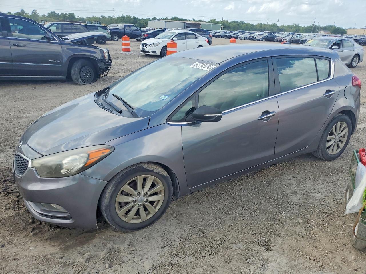 2015 KIA FORTE