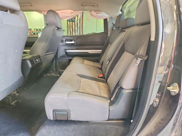 2015 TOYOTA TUNDRA SR5 Grade