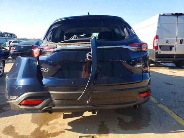 2023 MAZDA CX-9 Touring Plus
