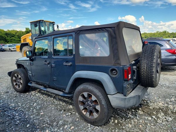 2017 JEEP WRANGLER UNLIMITED SPORT 4X4
