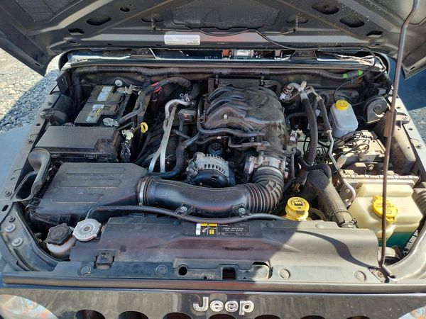 2017 JEEP WRANGLER UNLIMITED SPORT 4X4
