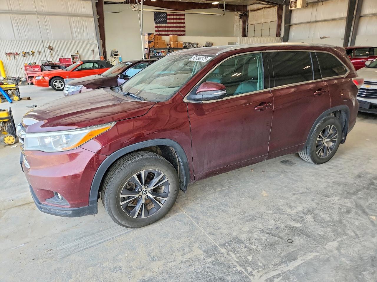 2016 TOYOTA HIGHLANDER Base/Hybrid
