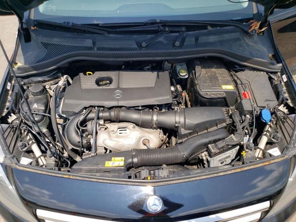2014 MERCEDES-BENZ B250