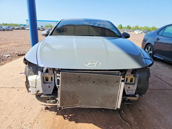 2025 HYUNDAI SONATA