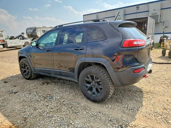 2015 JEEP CHEROKEE TRAILHAWK 4X4