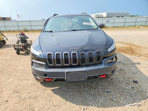 2015 JEEP CHEROKEE TRAILHAWK 4X4