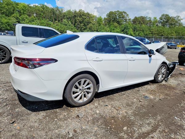 2021 TOYOTA CAMRY
