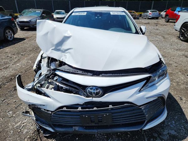 2021 TOYOTA CAMRY
