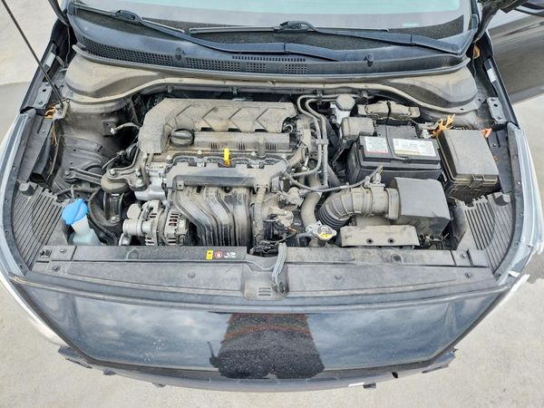 2021 HYUNDAI ACCENT