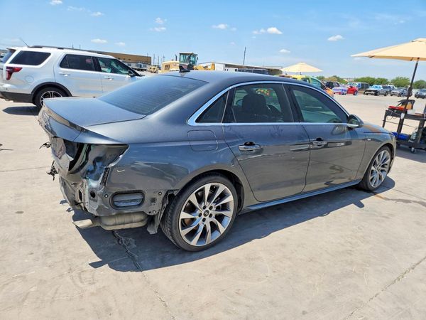2021 AUDI A4 quattro Premium Plus