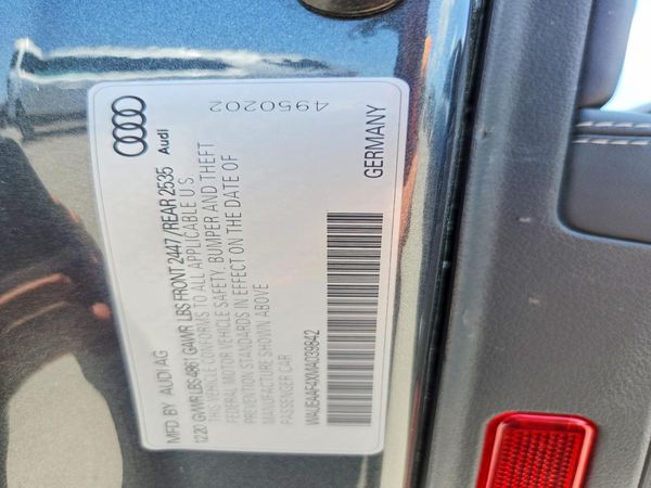 2021 AUDI A4 quattro Premium Plus