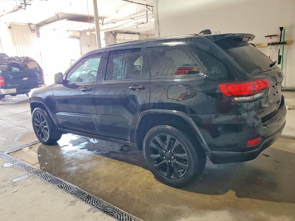 2018 JEEP GRAND CHEROKEE LAREDO 4X4