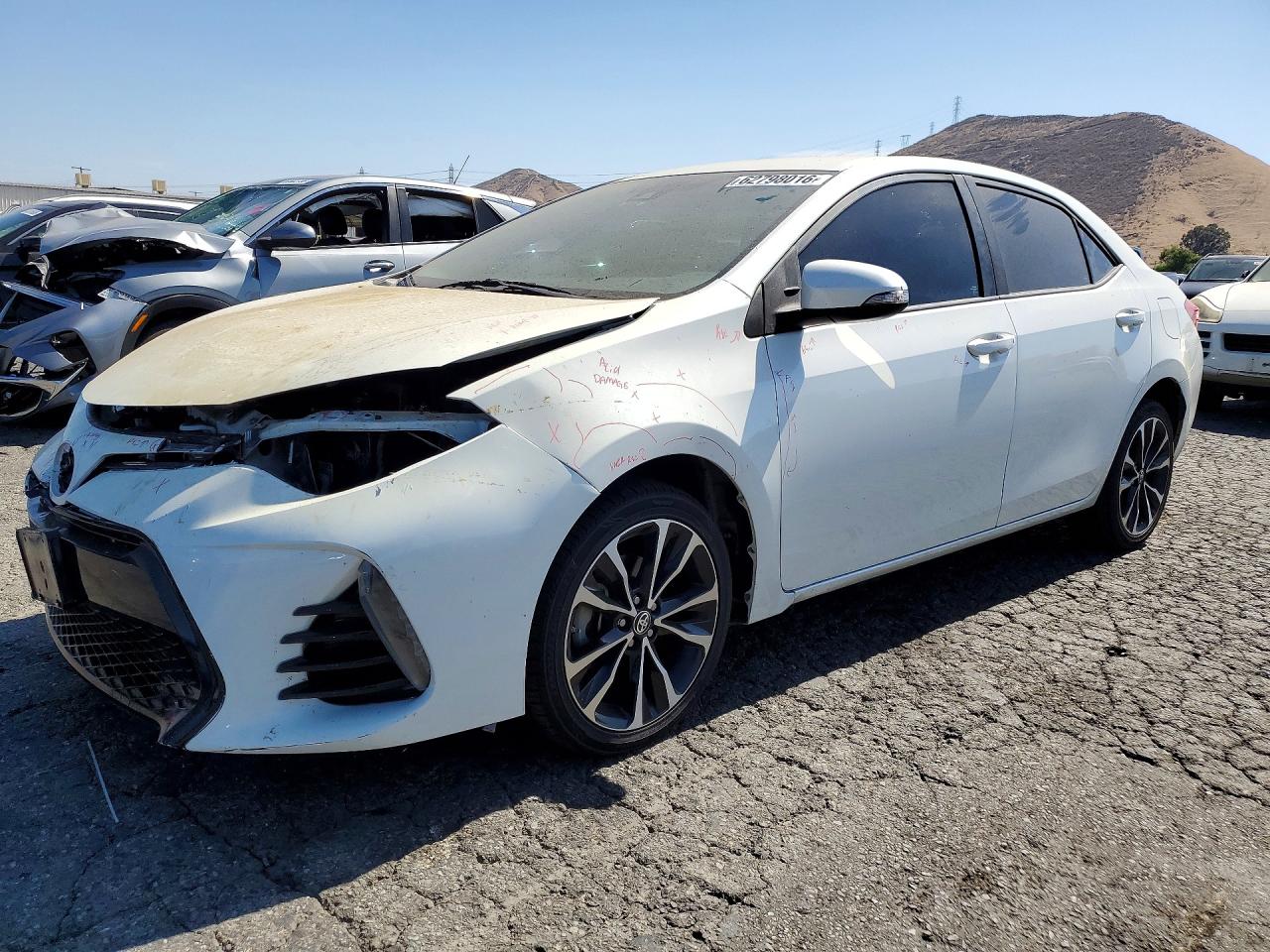 2017 TOYOTA COROLLA
