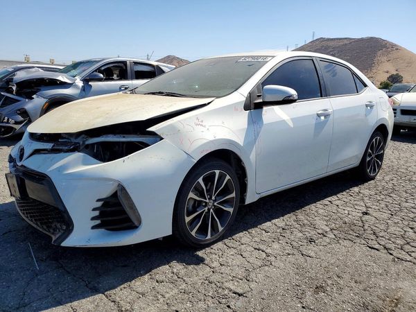 2017 TOYOTA COROLLA
