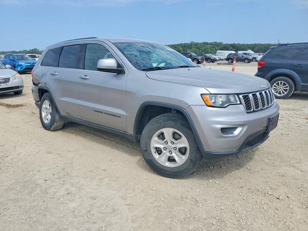 2017 JEEP GRAND CHEROKEE LAREDO 4X4