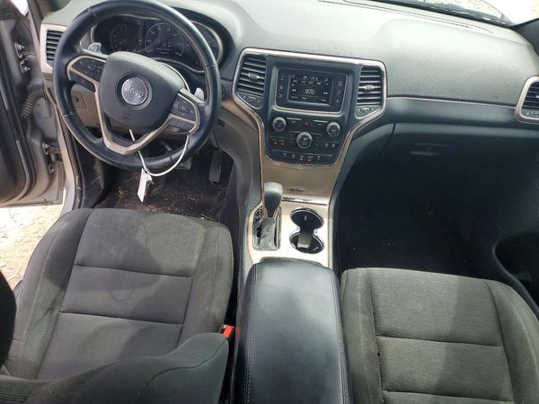 2017 JEEP GRAND CHEROKEE LAREDO 4X4