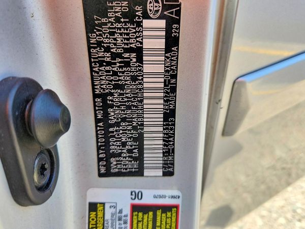 2017 TOYOTA COROLLA