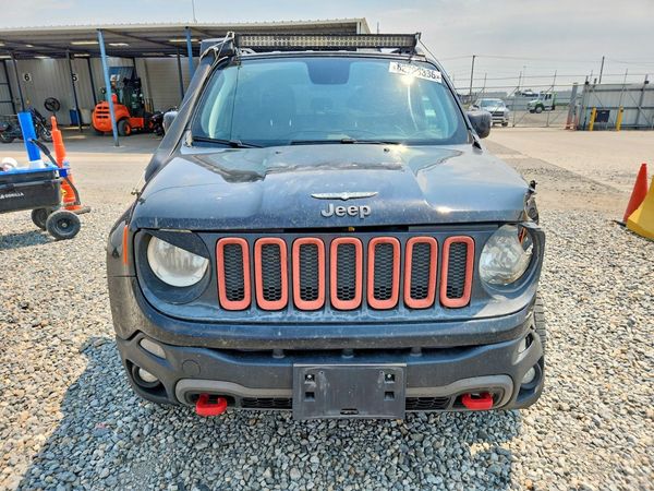 2018 JEEP RENEGADE TRAILHAWK 4X4