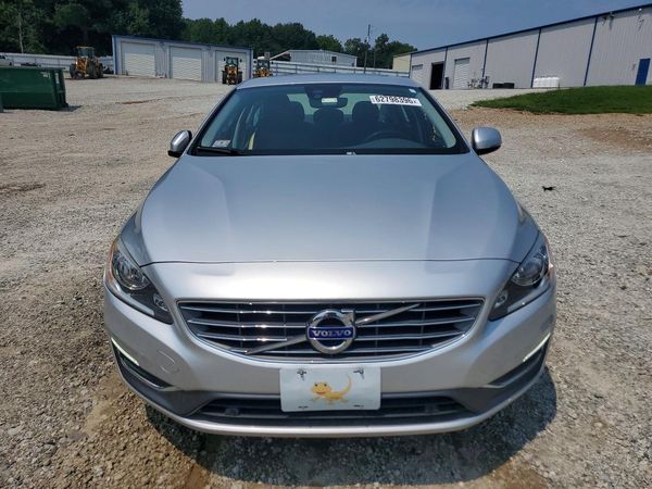 2018 VOLVO S60 Premier
