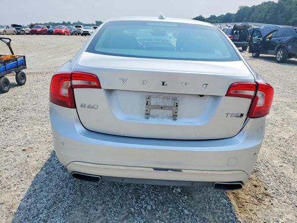 2018 VOLVO S60 Premier