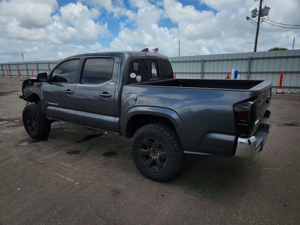 2016 TOYOTA TACOMA