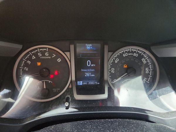 2016 TOYOTA TACOMA