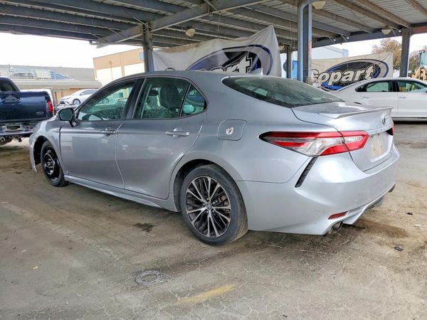 2018 TOYOTA CAMRY SE/XLE Hybrid