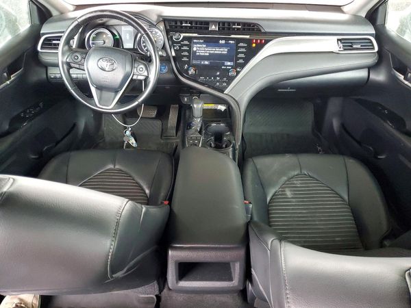 2018 TOYOTA CAMRY SE/XLE Hybrid
