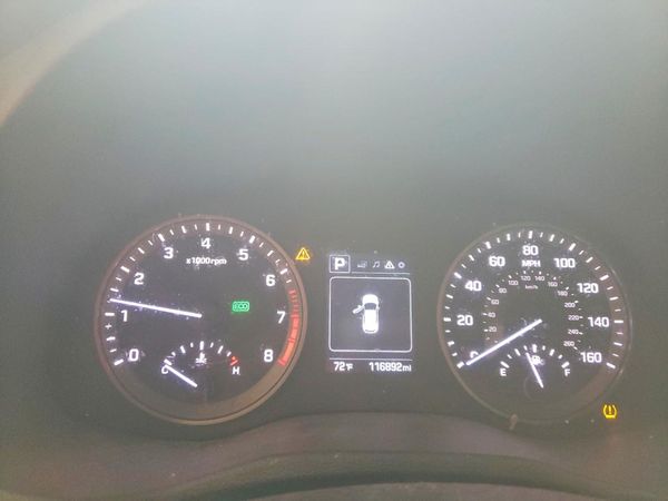2016 HYUNDAI TUCSON