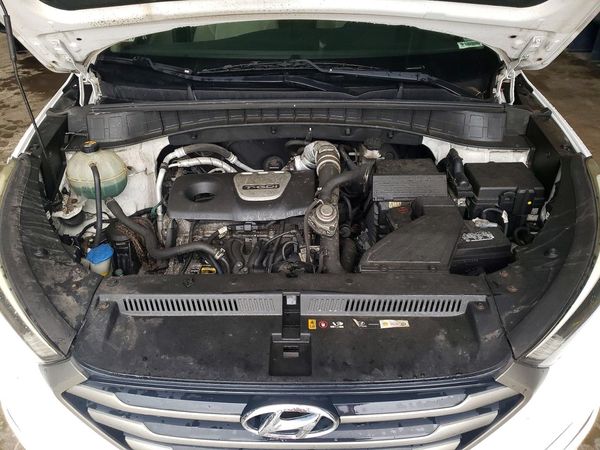 2016 HYUNDAI TUCSON