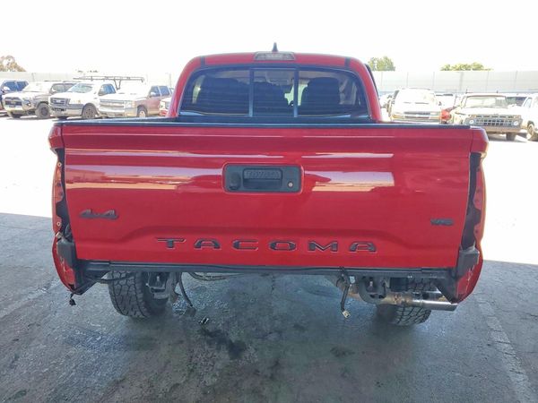 2020 TOYOTA TACOMA SR5
