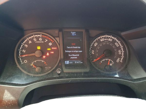 2020 TOYOTA TACOMA SR5