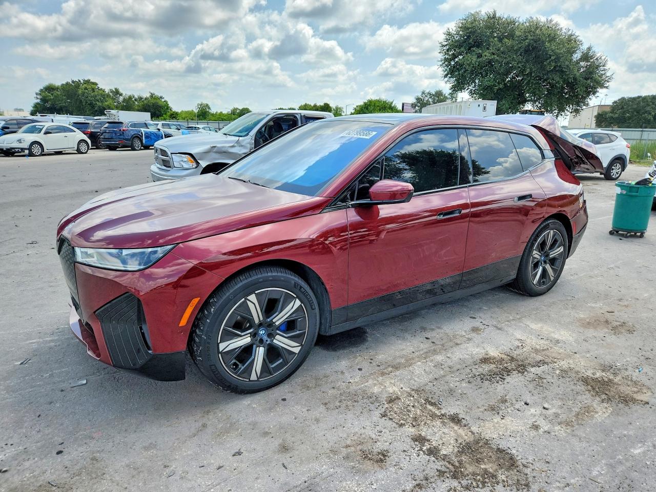 2022 BMW IX xDrive50i