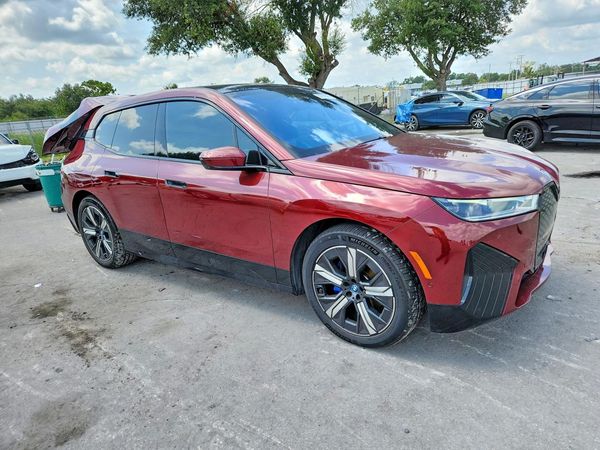 2022 BMW IX xDrive50i