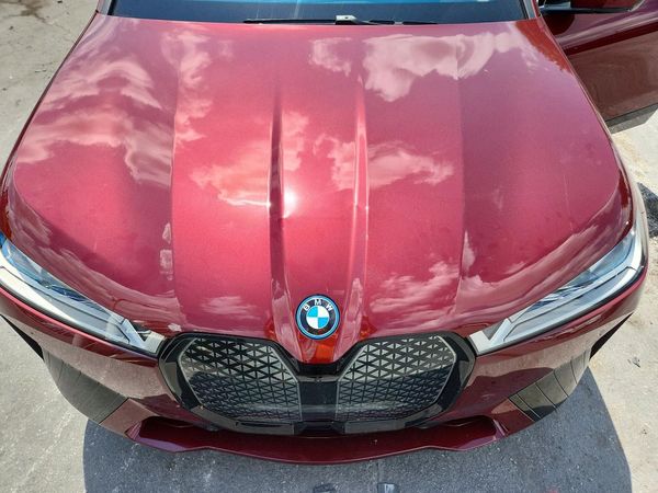 2022 BMW IX xDrive50i