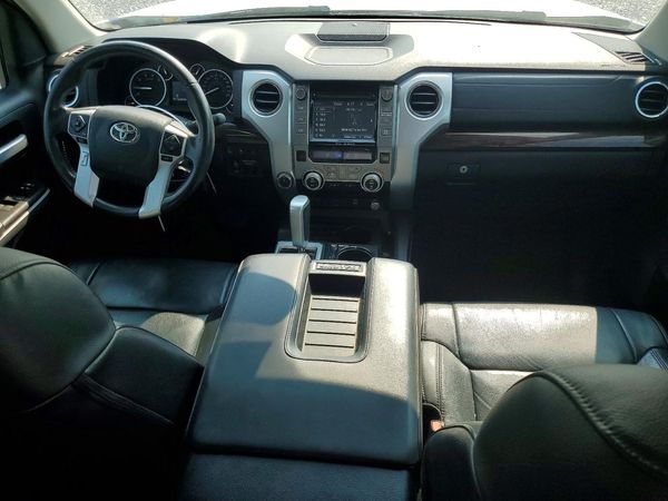 2017 TOYOTA TUNDRA Limited