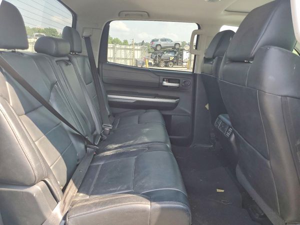 2017 TOYOTA TUNDRA Limited