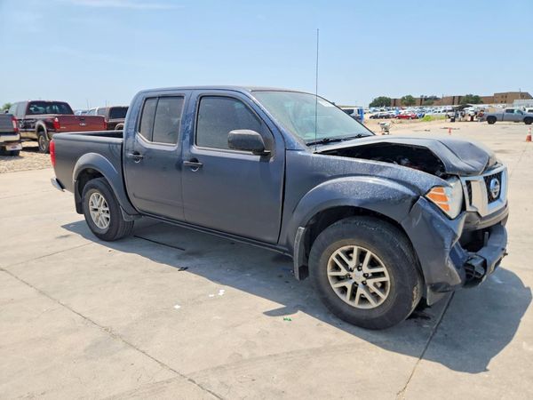 2021 NISSAN FRONTIER