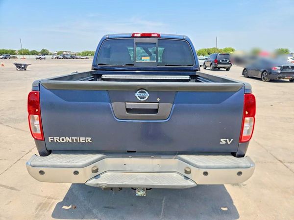 2021 NISSAN FRONTIER