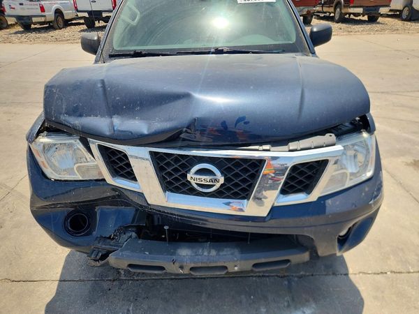 2021 NISSAN FRONTIER