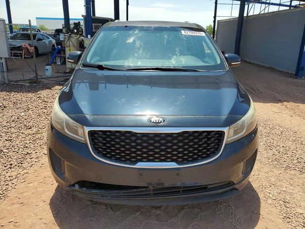 2016 KIA SEDONA LX - Middle-low