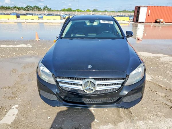 2017 MERCEDES-BENZ C C300