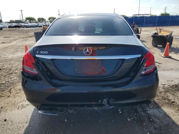 2017 MERCEDES-BENZ C C300