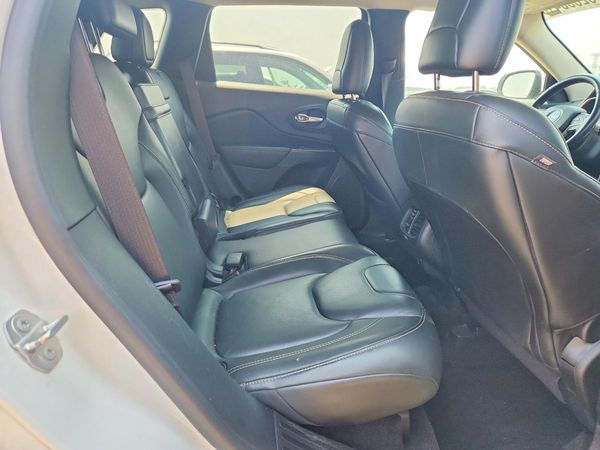 2015 JEEP CHEROKEE LIMITED 4X4