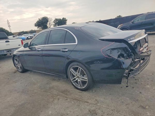 2018 MERCEDES-BENZ E