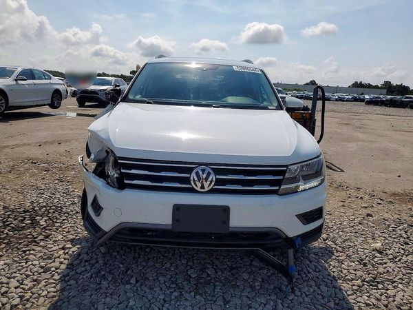 2020 VOLKSWAGEN TIGUAN SE, SEL
