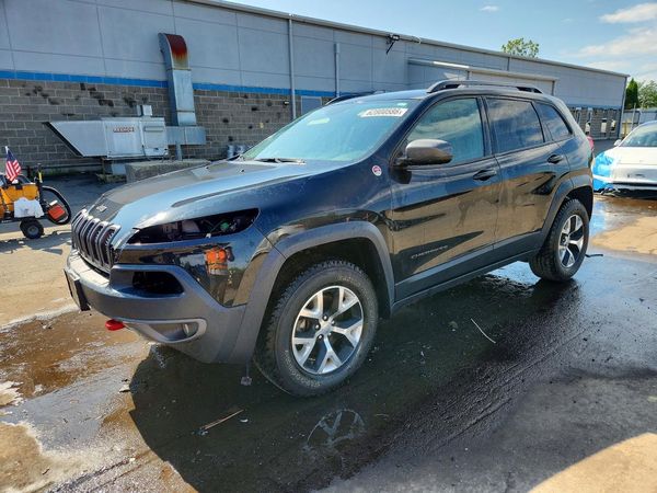 2015 JEEP CHEROKEE TRAILHAWK 4X4