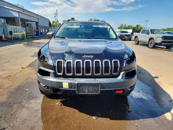 2015 JEEP CHEROKEE TRAILHAWK 4X4