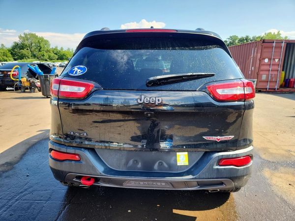2015 JEEP CHEROKEE TRAILHAWK 4X4