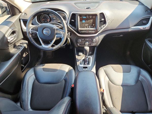 2015 JEEP CHEROKEE TRAILHAWK 4X4